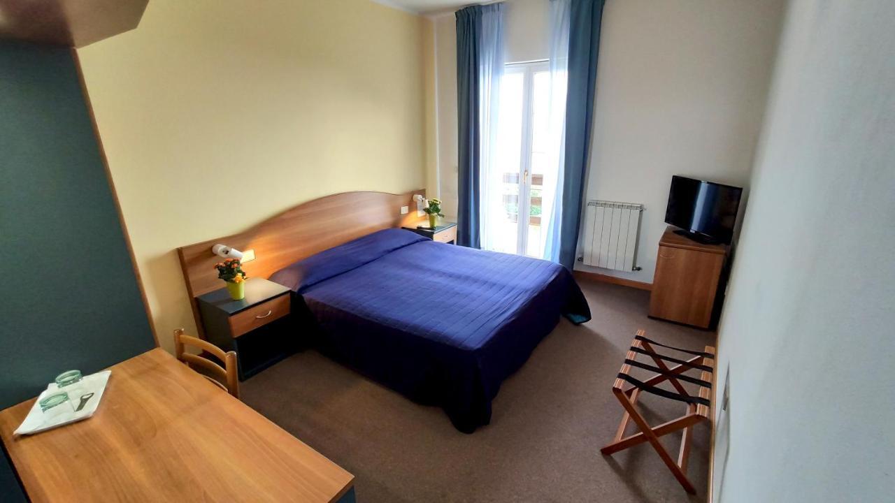 Hotel Gambrinus Abbadia San Salvator Ngoại thất bức ảnh
