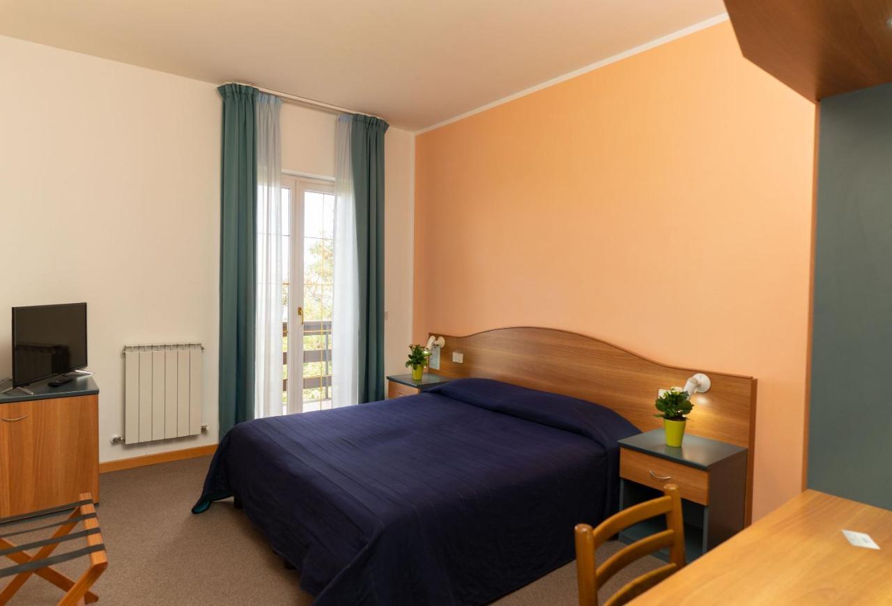 Hotel Gambrinus Abbadia San Salvator Ngoại thất bức ảnh