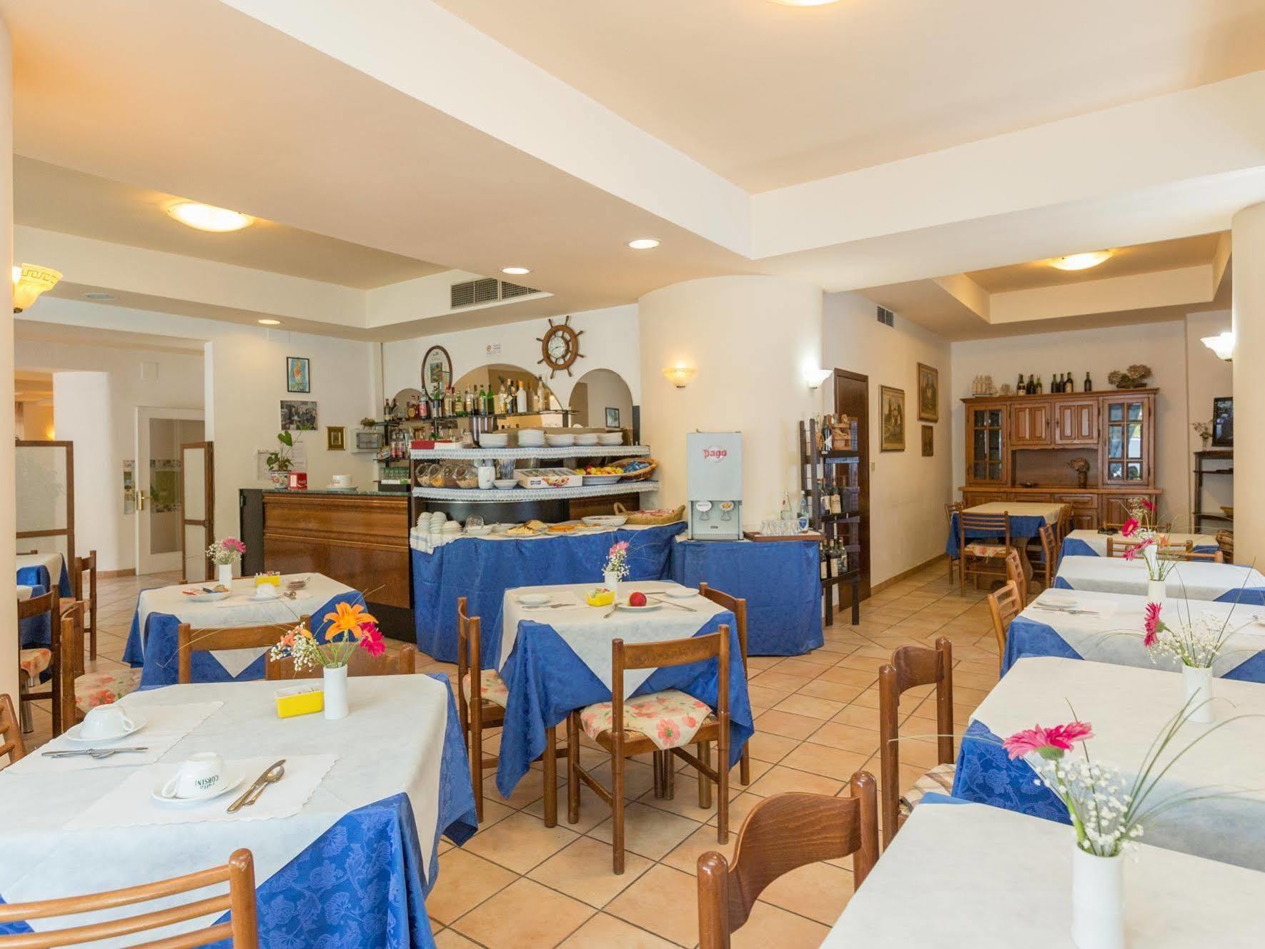 Hotel Gambrinus Abbadia San Salvator Ngoại thất bức ảnh