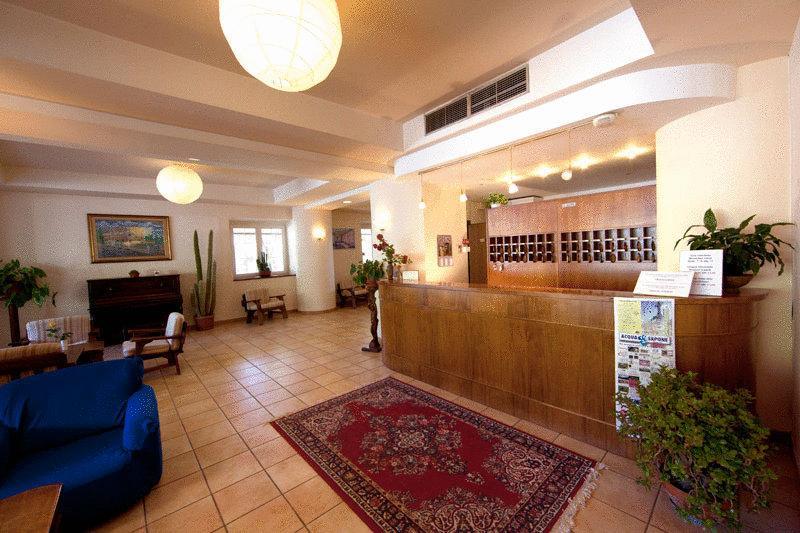 Hotel Gambrinus Abbadia San Salvator Ngoại thất bức ảnh
